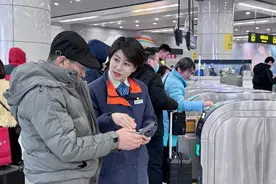 即日起，琴岛通免费卡用户无需充值！一卡畅行图片