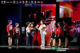 粤语童谣英歌舞，东风东路小学艺术团燃爆北大百周年纪念讲堂图片