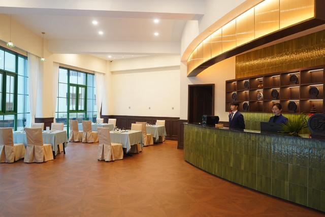 天气转冷，安宁“天下第一汤”温泉试运营受热捧