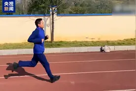 跑姿不对运动浪费 十秒学会正确姿势图片