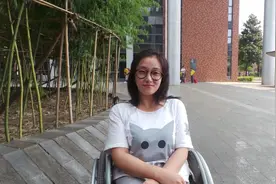 创业典型 | 王晓燕：从无助到自助进而互助，轮椅女孩正在走向新天地图片