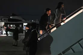 万斯“强访”格陵兰岛 丹麦人愤怒却无力反抗？图片