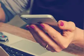 小红书怎么引流到微信最安全有效？分享3个不违规的方法！图片