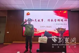 六合社区与武汉城市学院共谱红色基因传承新篇章图片