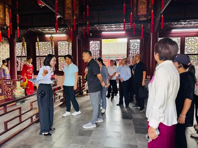 第九届河北省旅发大会石家庄分会场观摩活动走进正定 受邀嘉宾畅游古城 沉浸体验古城古韵