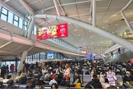 2月6日，武汉站预计发送旅客10万人次图片