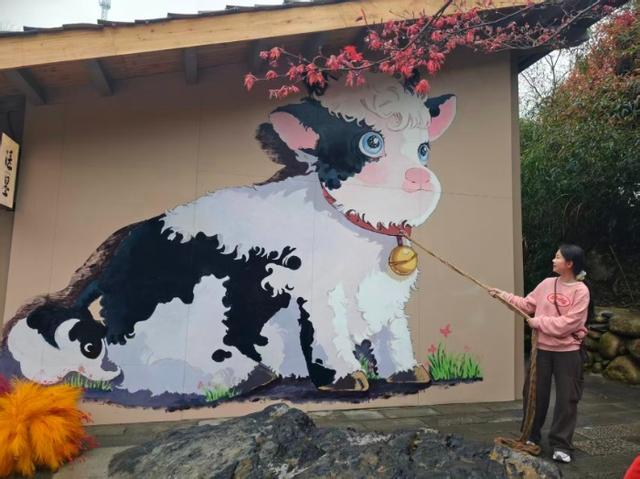 春游江淮请您来丨把山水美景 “剪” 回家——非遗剪纸入驻牯牛降古村，文旅留客有新招