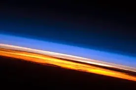 地球与外太空的边界从哪开始？图片
