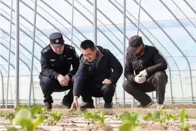 张掖公安甘州分局：警务前移护春耕图片