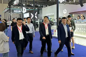 华为牵手上汽！余承东发声：尚界首款车将“大爆”，上汽准备好足够产能图片