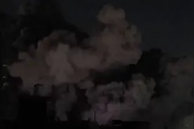 胡塞武装称美军对也门发动40余次袭击图片