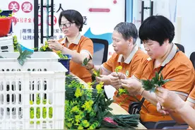 来料加工 助残增收图片