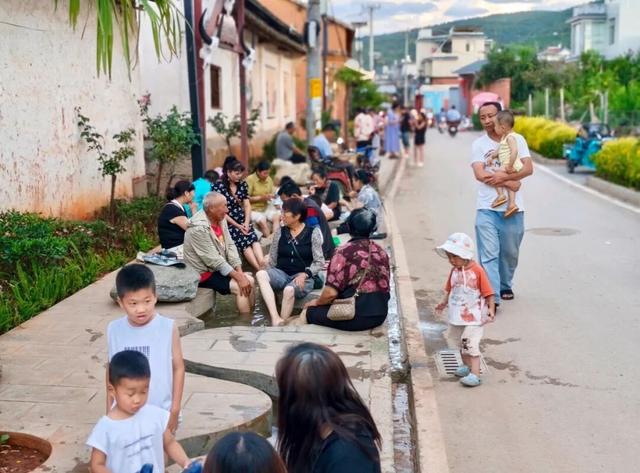 大理“温泉村”，治愈了我的精神内耗