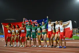 突破！中国队夺世界青年田径锦标赛混合4×400米接力铜牌图片