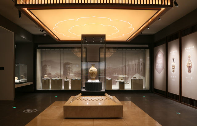 聊斋茶馆、千年琉璃、5A菜市场……淄博张店，好吃好玩好“上头”！