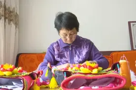 千针万线绣吉祥！新泰狗头帽"戴"稳非遗传承路图片