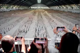 两千多年前的“秦人造”图片