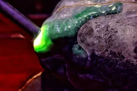 一刀富？直播间“赌石”套路深，有人24天花了42万元图片