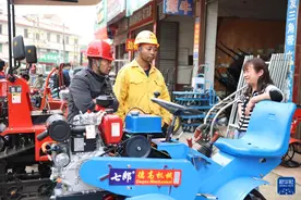 小农机破解“碎片化”种粮难题——湖南山区县春耕见闻图片