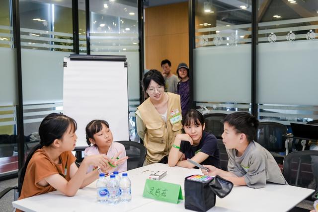 “被动玩”到“主动创作”，这个游学营为何受到欢迎？