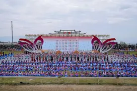 【大理三月街】2025年大理白族自治州三月街民族节开幕 杨国宗宣布开幕 陈真永致辞 肖创勇张剑萍程…图片