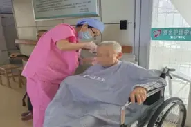 医养结合典型案例征集｜家人住院无暇照顾怎么办？ 济北社区卫生服务中心“无陪护”服务解难题图片