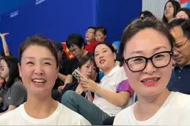 恭喜张雨霏！恭喜万乐天！恭喜余依婷！恭喜徐嘉余！恭喜覃海洋！恭喜杨浚瑄！图片