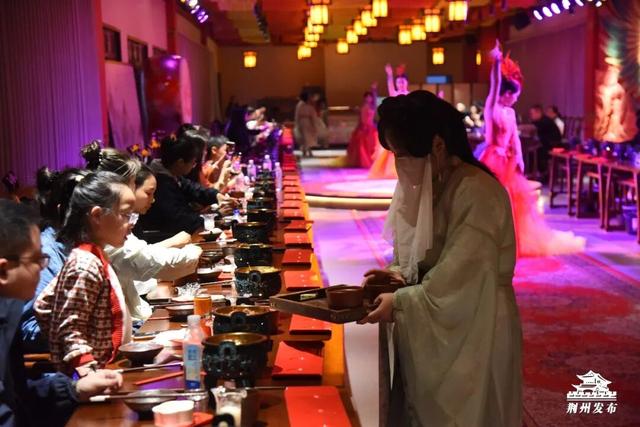 荆州，燃爆了！