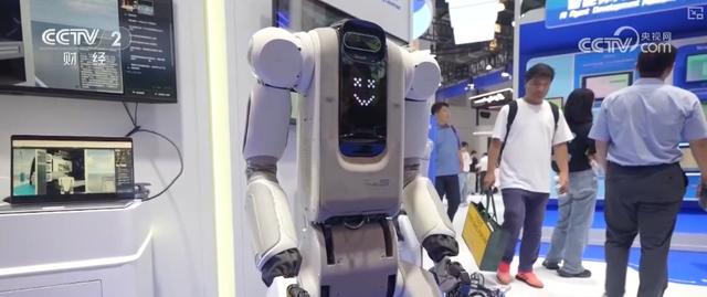 中国机器人产业稳居全球第一梯队 “全球首发”“中国首秀”重磅新品集中亮相
