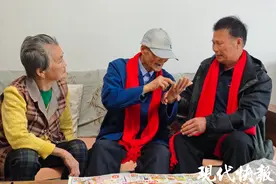 65年前5岁弟弟走失，两地警方助力八旬老人寻亲成功图片