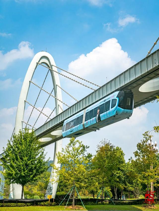 换个角度看荆楚——武汉光谷云端双体验！