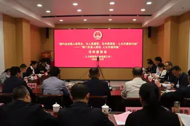 河南西峡县人大：代表问政“面对面” 政府履职“零距离”图片