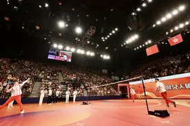 直击内地奥运健儿在香港大汇演现场！气氛热烈，郑雁雄等出席图片