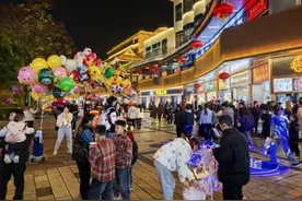 开开心心赶大集 红红火火过新年图片