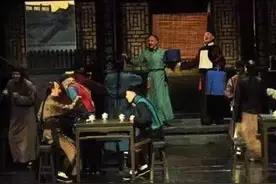 枝头上的京腔图片