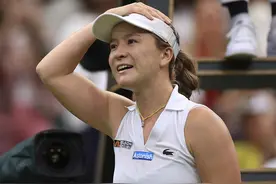 首次出战便晋级八强！温网黑马孙璐璐有中国血统，曾在上海生活过图片