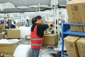 走进市场看信心|菜鸟乡村日均处理包裹量超60万件图片