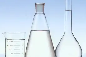 和水一样透明、纯净的油是中国高端制造业的“隐形血液”？图片