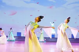 燃爆金秋！安徽省第五届职工运动会开幕图片