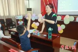 常德市社会救助事务中心为8岁男童唤回“丢失的母爱”图片