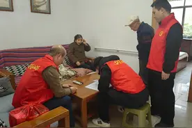 怀化市人社局开展养老保险待遇资格认证上门服务活动图片