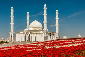 哈萨克斯坦免签，11月10日生效图片