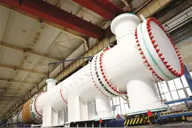 兰石重装研制34台压力容器发往乌兹别克斯坦图片