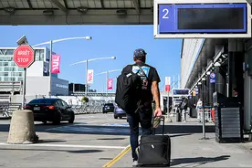 11月10日起中国与加拿大之间的直航航班将陆续增加和恢复图片