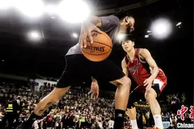 NBA知名球星“风城玫瑰”罗斯羊城点燃“篮球火”图片