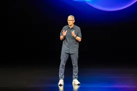 库克发文缅怀乔布斯！套现苹果3.5亿元图片