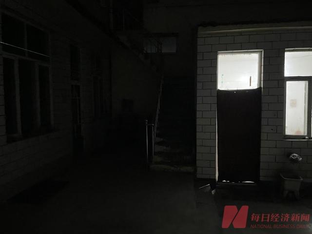 调查｜山西“狗咬人”命案的30分钟：两位父亲、六次报警	，“只有一个被害人”