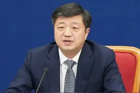 重庆市发改委：由重庆自行制定补贴政策的汽车置换更新平均每天申报量超700台图片