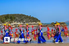 惊艳！泉州数百惠安女盛装迎妈祖图片