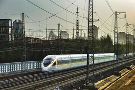 没赶上火车？别着急，车票还有用！图片